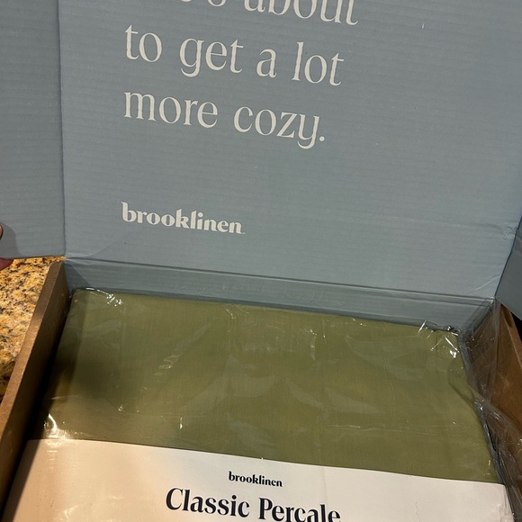 NWT Brooklinen Classic Percale Duvet (King) - Picture 4 of 9